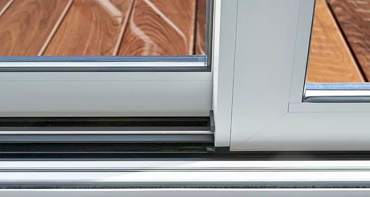 Patio Doors Leaking Water Issue Repair Services in Northdale, FL