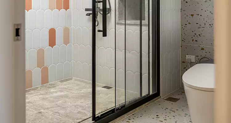 Sliding Shower Door Repair in Northdale, FL
