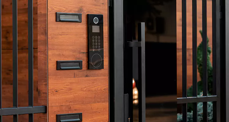 Automatic Door Maintenance in Northdale, FL